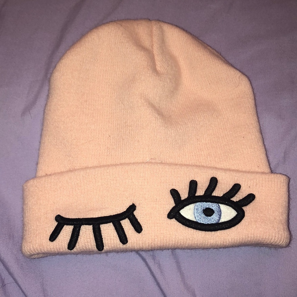 NWOT Cute Winky Hat